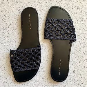🖤NWOT🖤 Zara Braided Woven Flat Slide Sandals